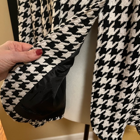 Fall coat/jacket - Picture 6 of 7